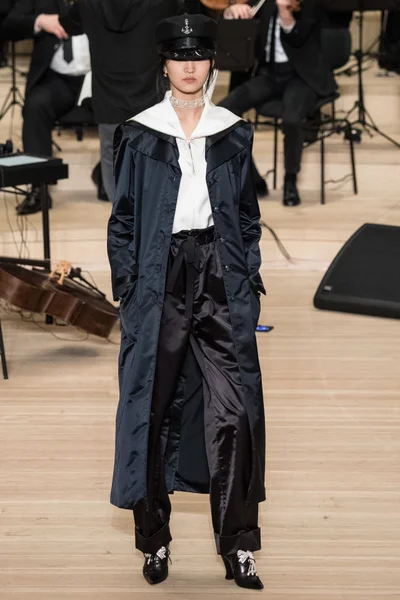 Look 55